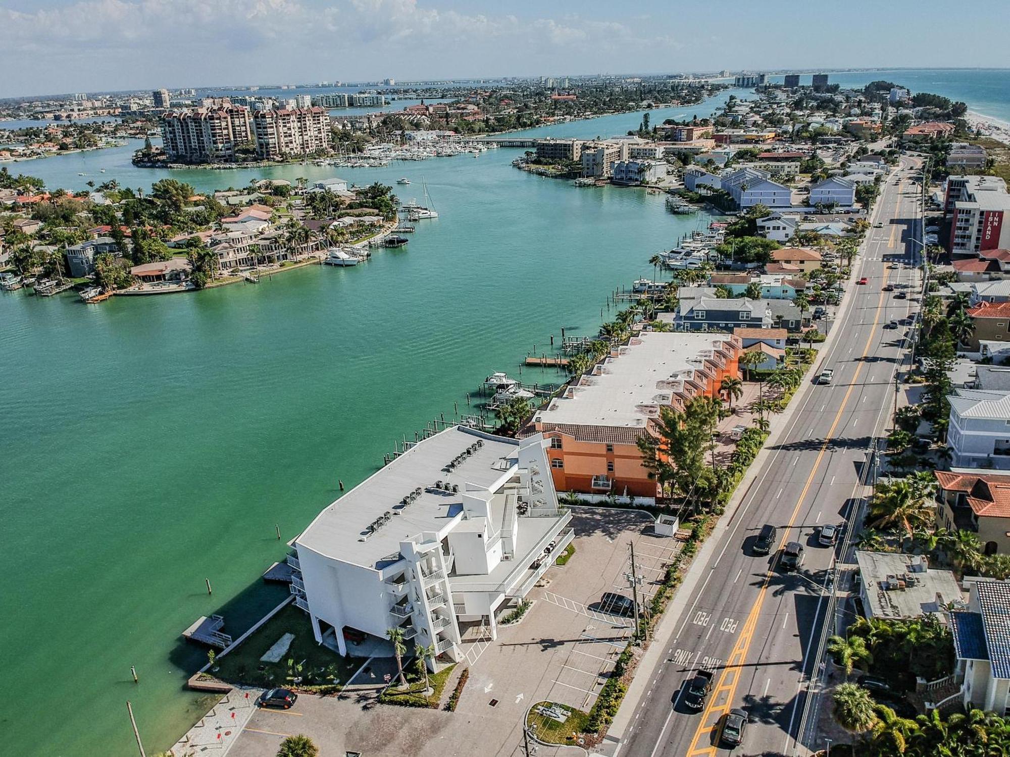 Villa Oceana 202 West St. Pete Beach Esterno foto