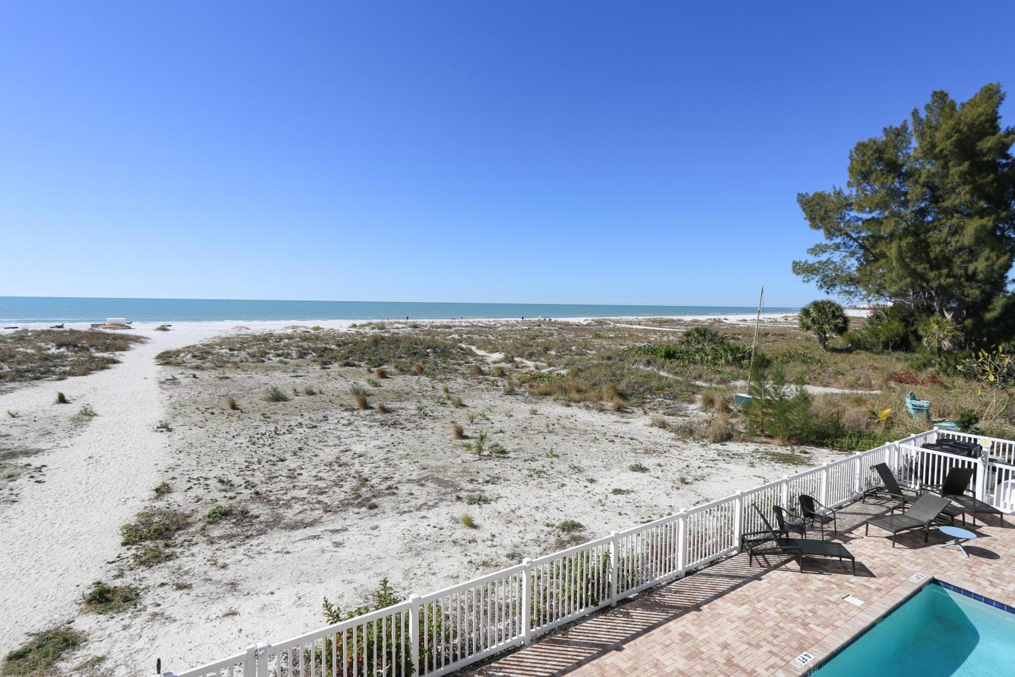 Villa Oceana 202 West St. Pete Beach Esterno foto