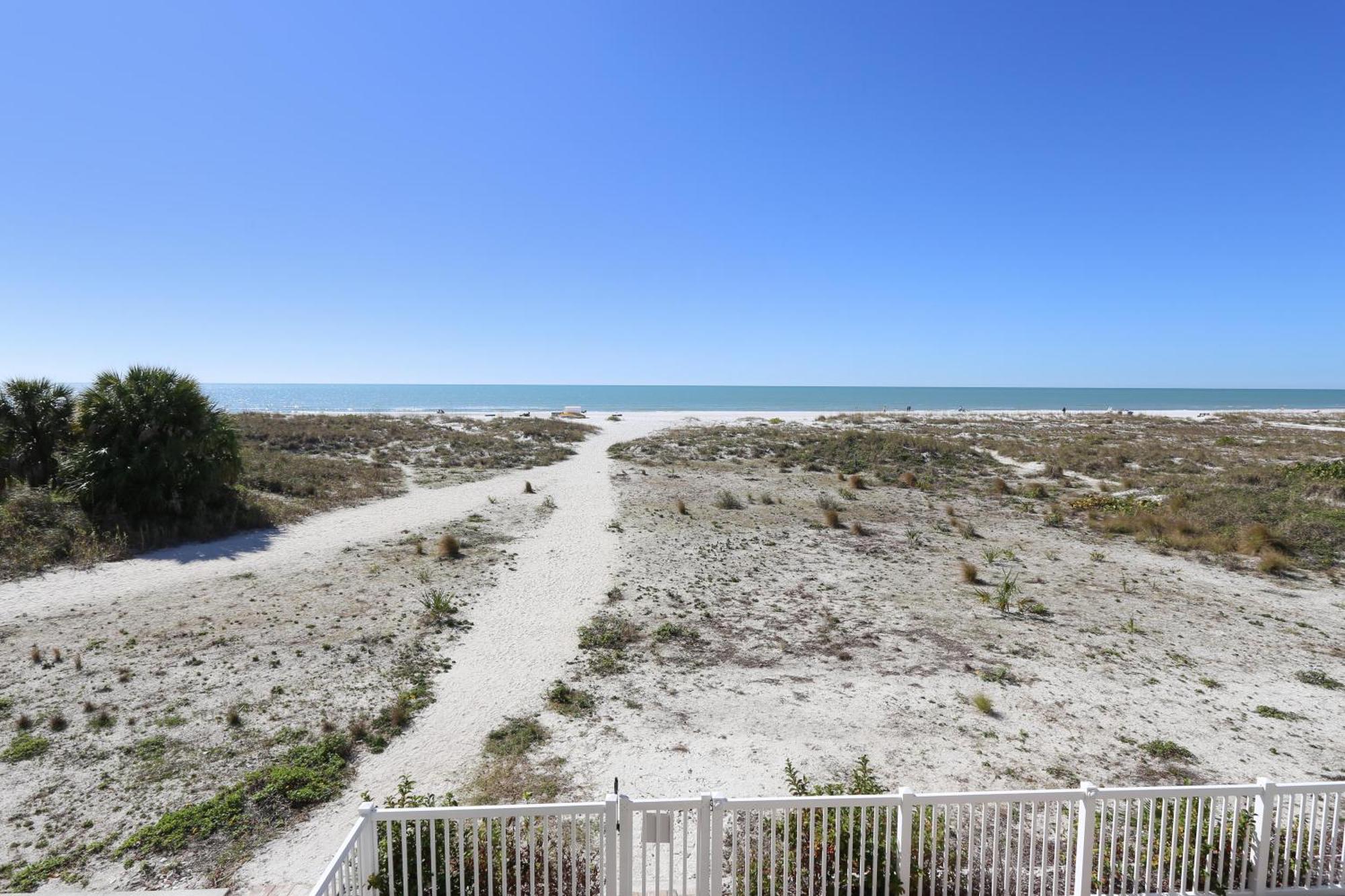 Villa Oceana 202 West St. Pete Beach Esterno foto